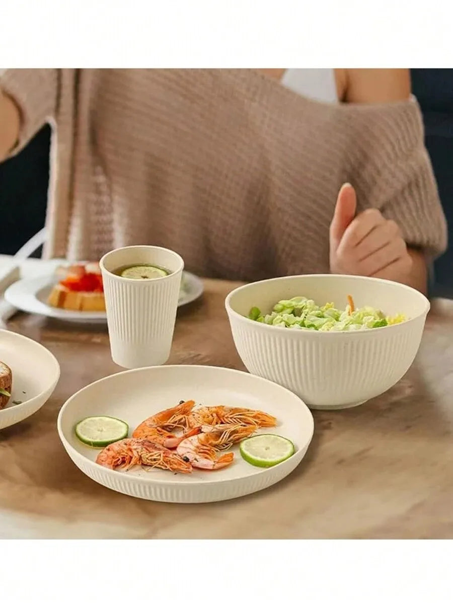 4/16/24-Piece Reusable Plastic Dinnerware Set